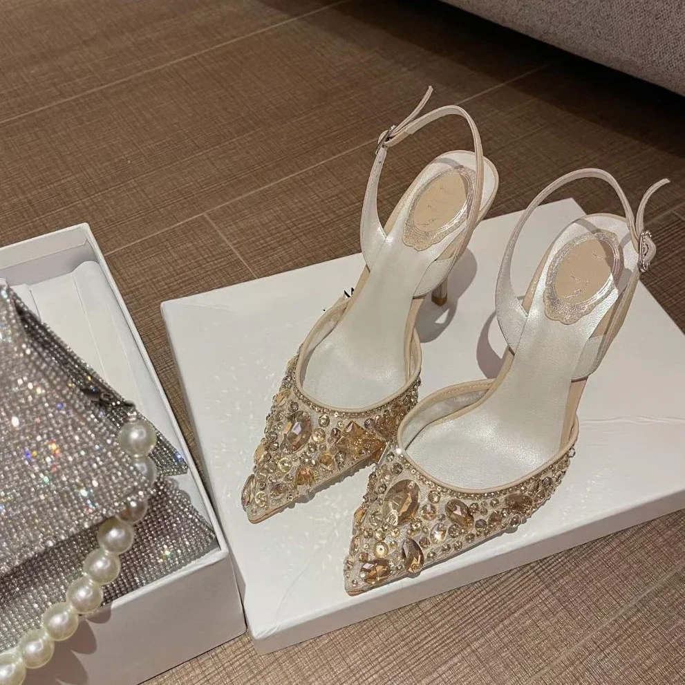 Baotou Water Diamond Lace Crys - Water Shoes recensie en prijs